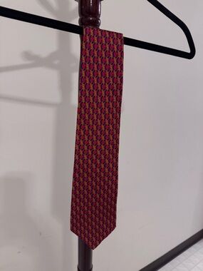 Gucci Silk Tie Red Chain Print Italy Vintage